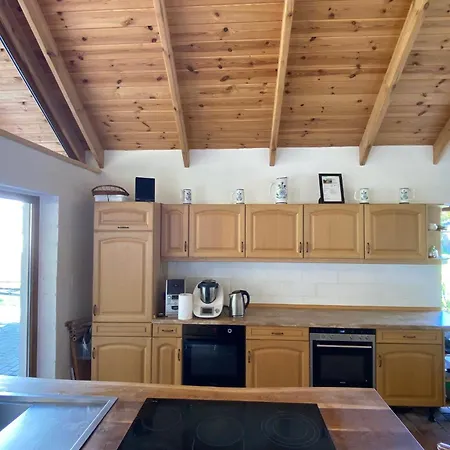 Agrowinnica 度假居 Borzytuchom